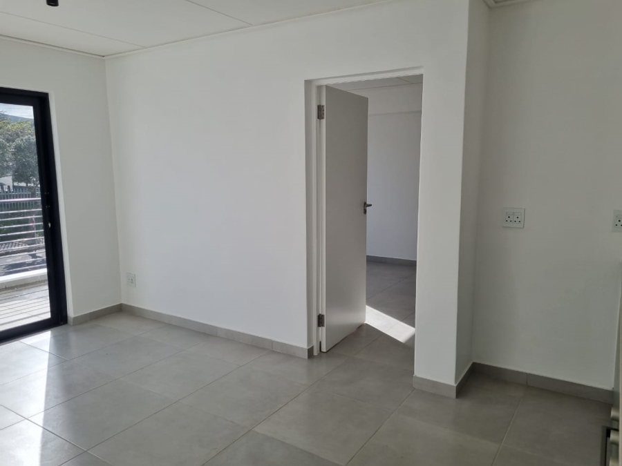To Let 1 Bedroom Property for Rent in Mowbray Western Cape